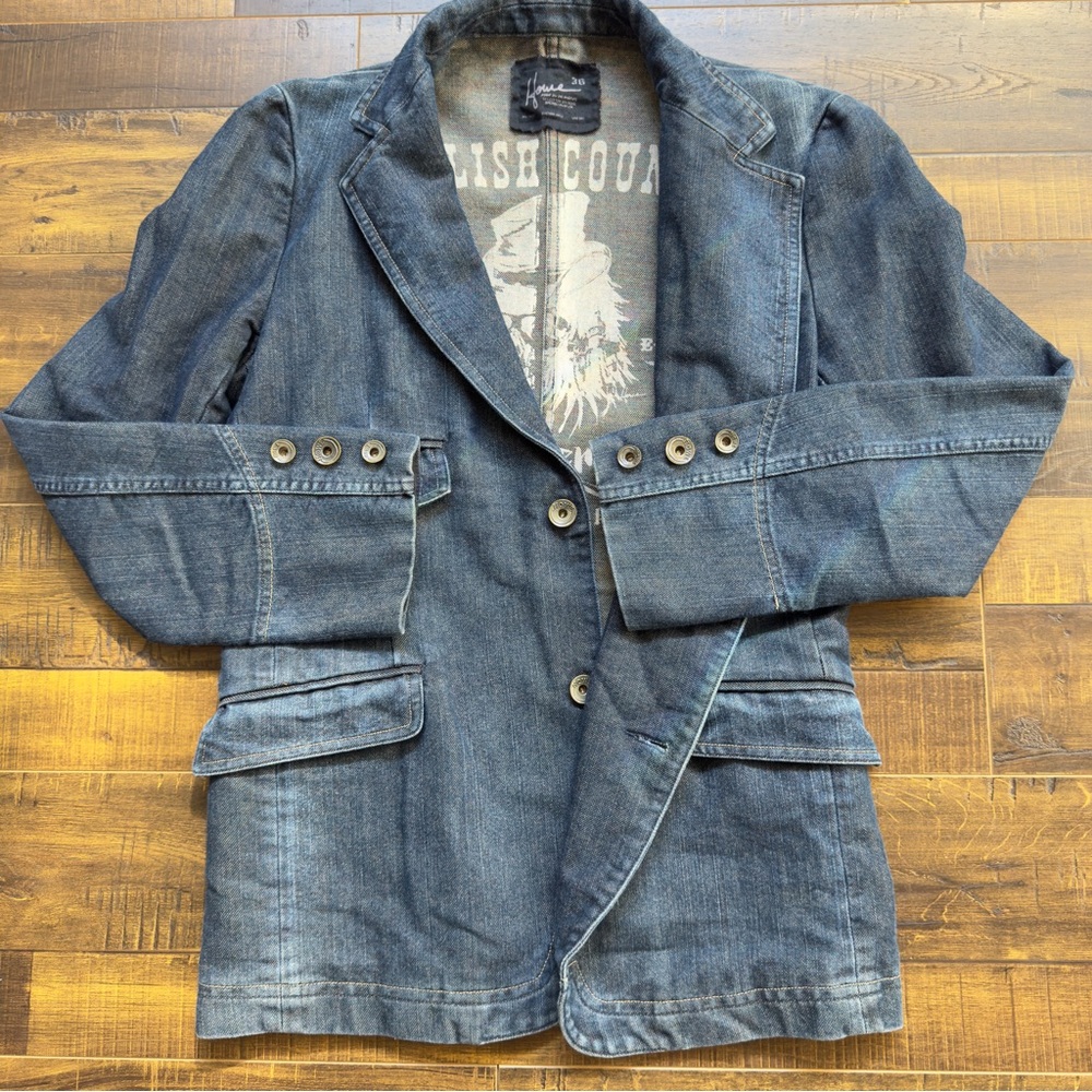 “House Of Howe-English County”
Gentleman~Blue Denim Jacket Blazer